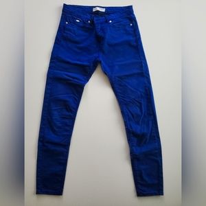 👖 Elevate Your Everyday Style with Blue Push-Up Jeans 💙